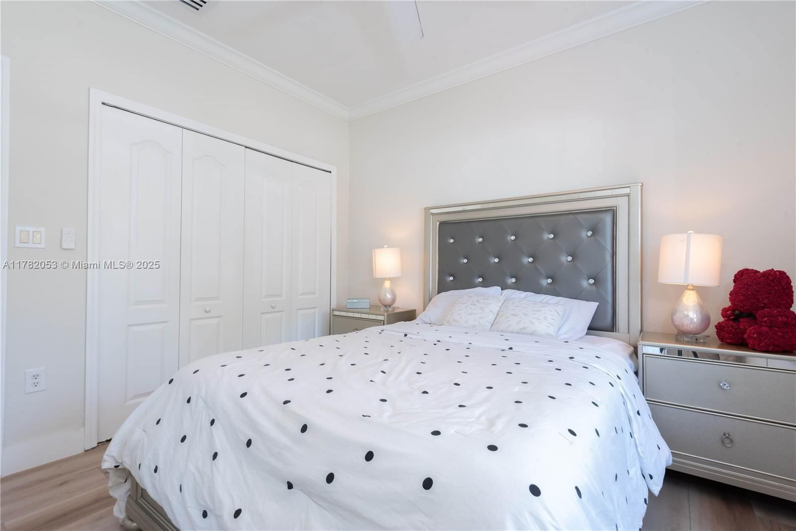 Real estate property located at 7803 111th Ct, Miami-dade, Islands At Doral 1st Addn, Doral, FL