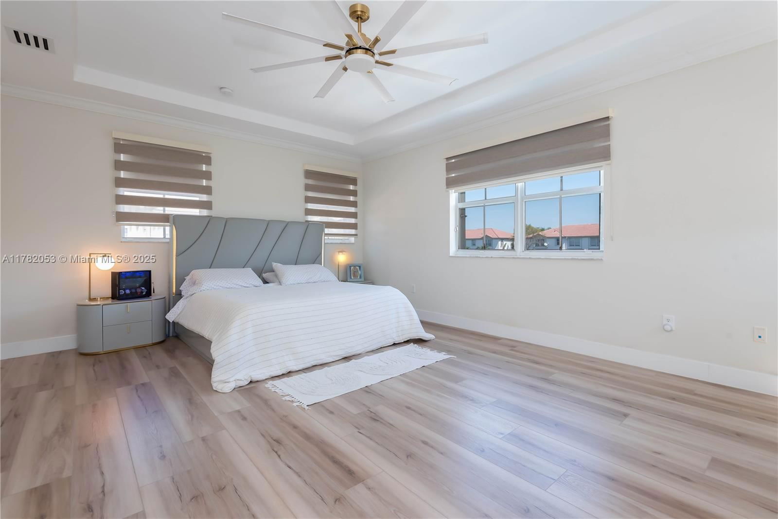 Real estate property located at 7803 111th Ct, Miami-dade, Islands At Doral 1st Addn, Doral, FL