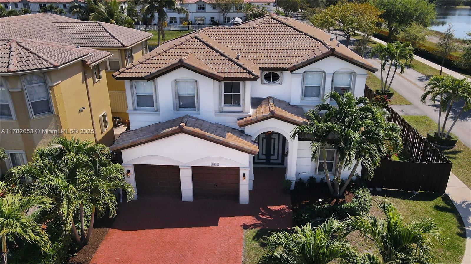Real estate property located at 7803 111th Ct, Miami-dade, Islands At Doral 1st Addn, Doral, FL
