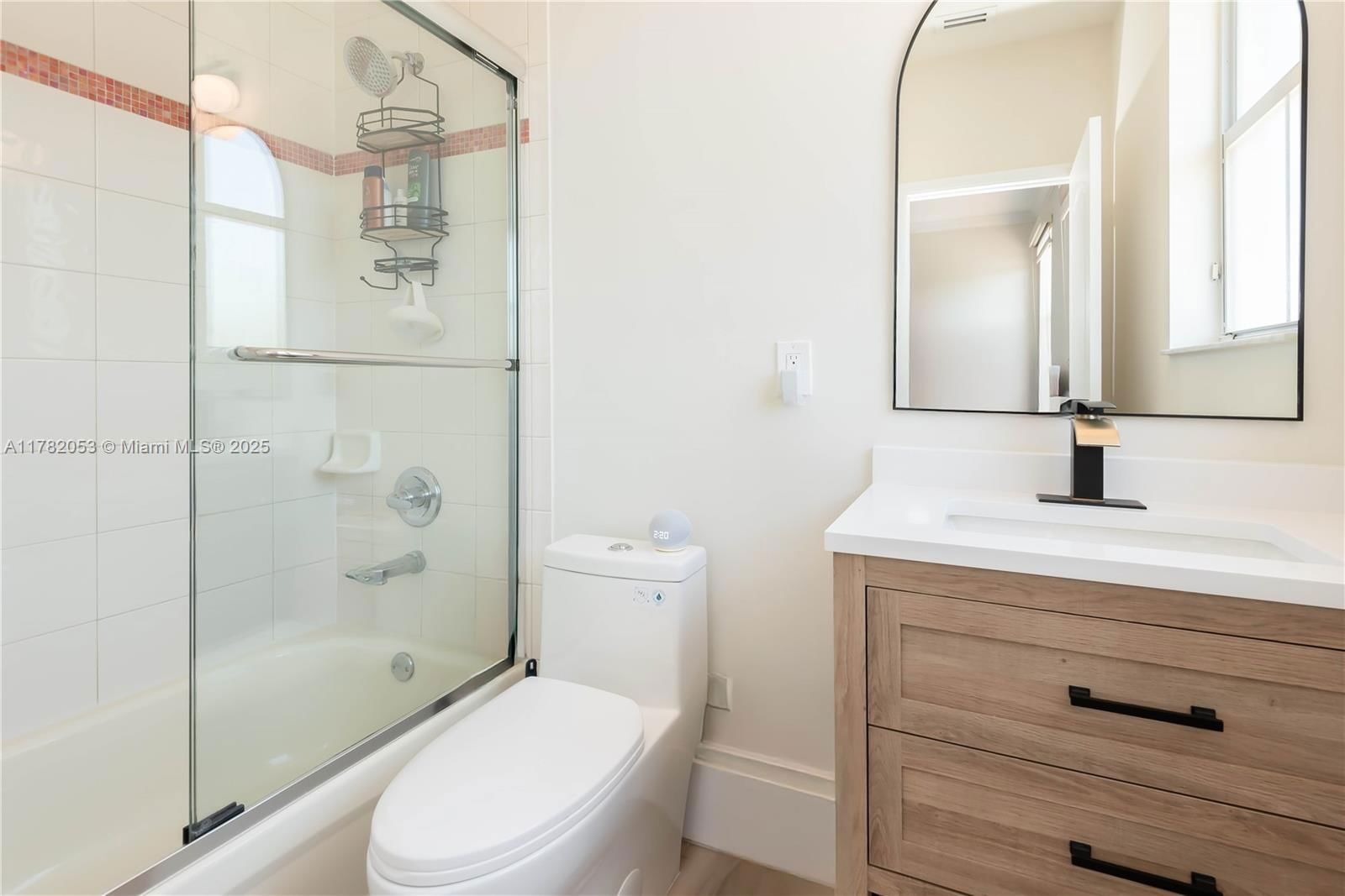 Real estate property located at 7803 111th Ct, Miami-dade, Islands At Doral 1st Addn, Doral, FL