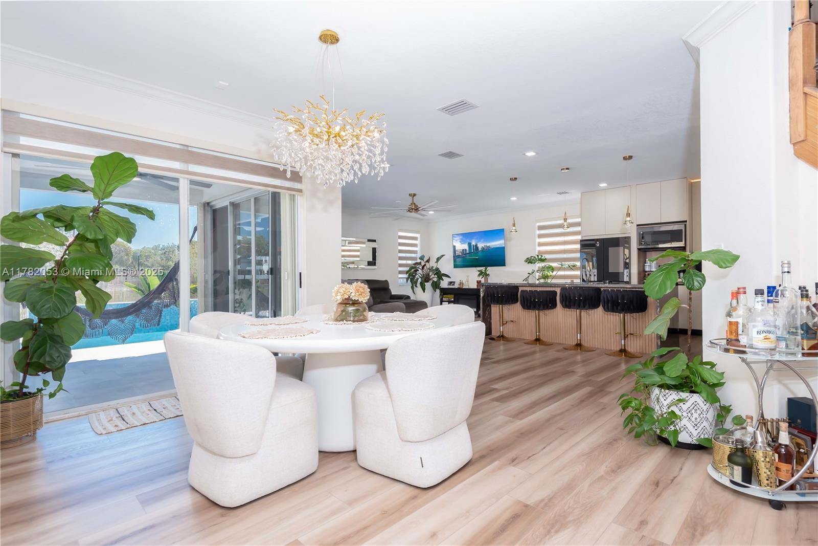 Real estate property located at 7803 111th Ct, Miami-dade, Islands At Doral 1st Addn, Doral, FL