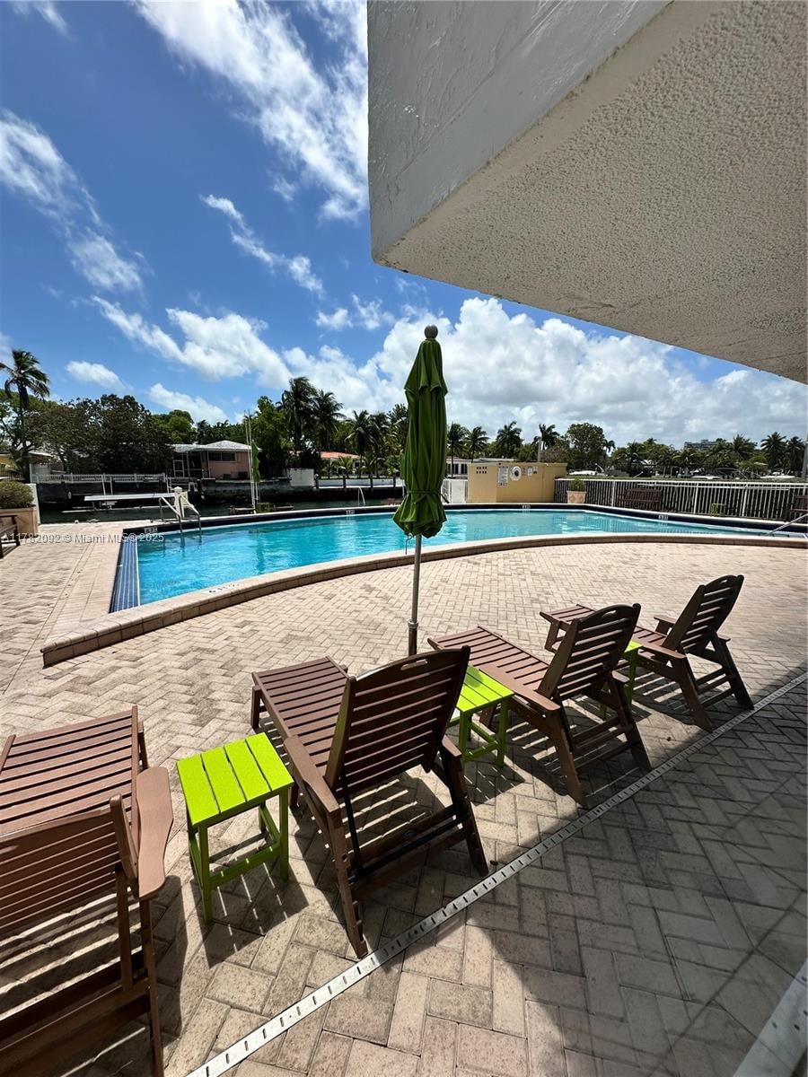 Real estate property located at 2020 135th St #807, Miami-dade, Keystone Towers Condo, North Miami, FL