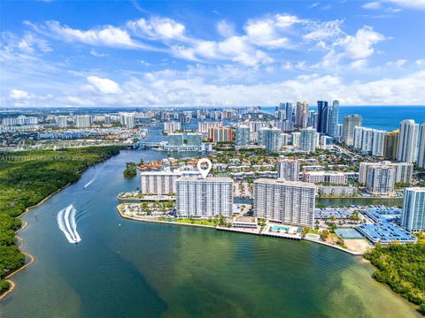 Real estate property located at 500 Bayview Dr #1418, Miami-dade, Arlen House West Condo, Sunny Isles Beach, FL