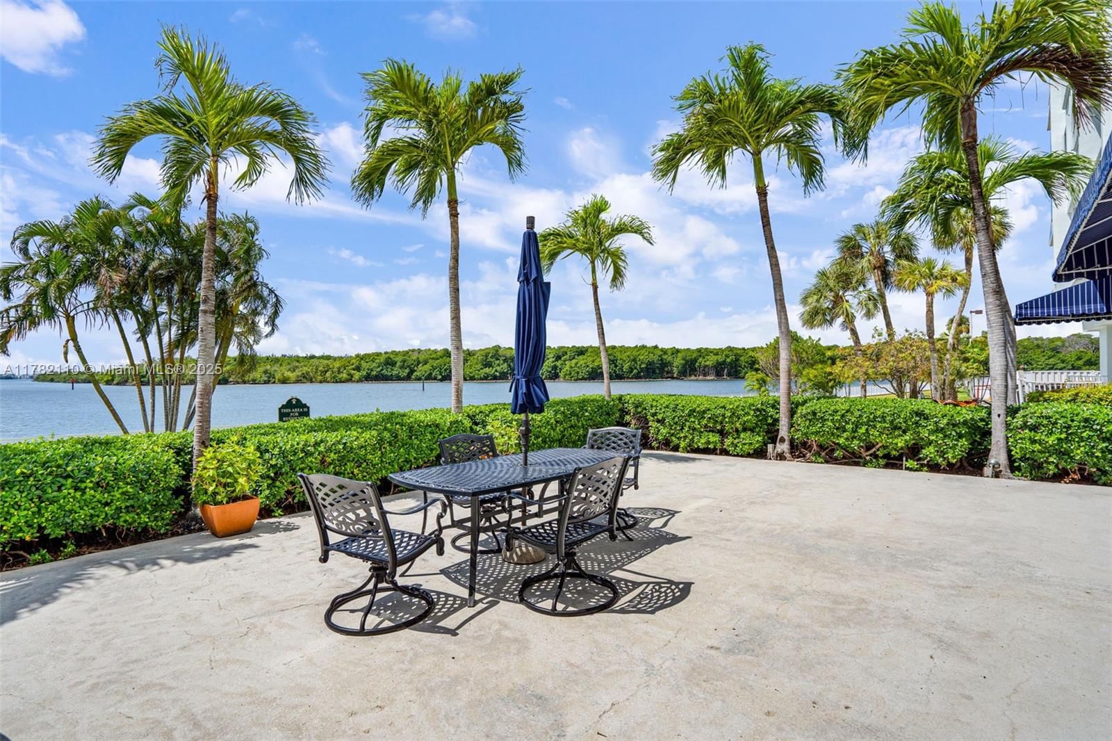 Real estate property located at 500 Bayview Dr #1418, Miami-dade, Arlen House West Condo, Sunny Isles Beach, FL