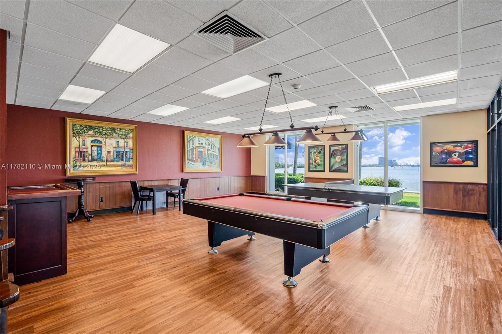 Real estate property located at 500 Bayview Dr #1418, Miami-dade, Arlen House West Condo, Sunny Isles Beach, FL