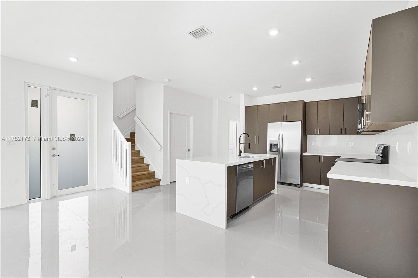Real estate property located at 19444 296 ST B, Miami-dade, Ava's Estates, Homestead, FL