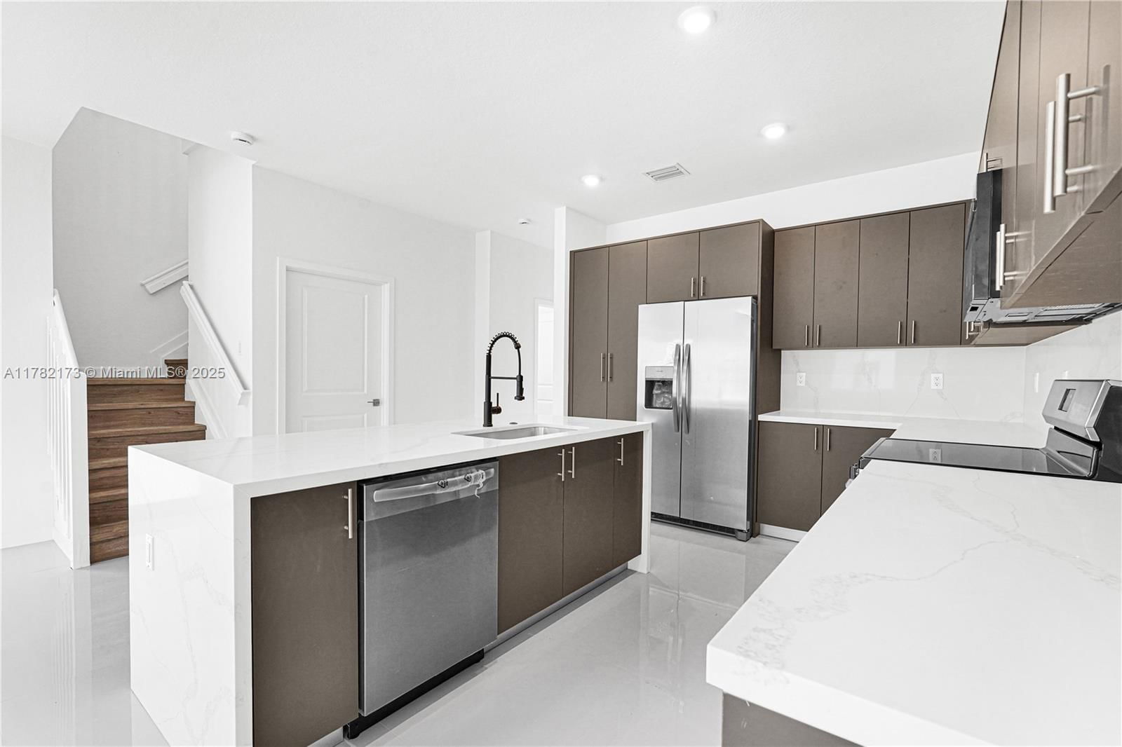 Real estate property located at 19444 296 ST B, Miami-dade, Ava's Estates, Homestead, FL