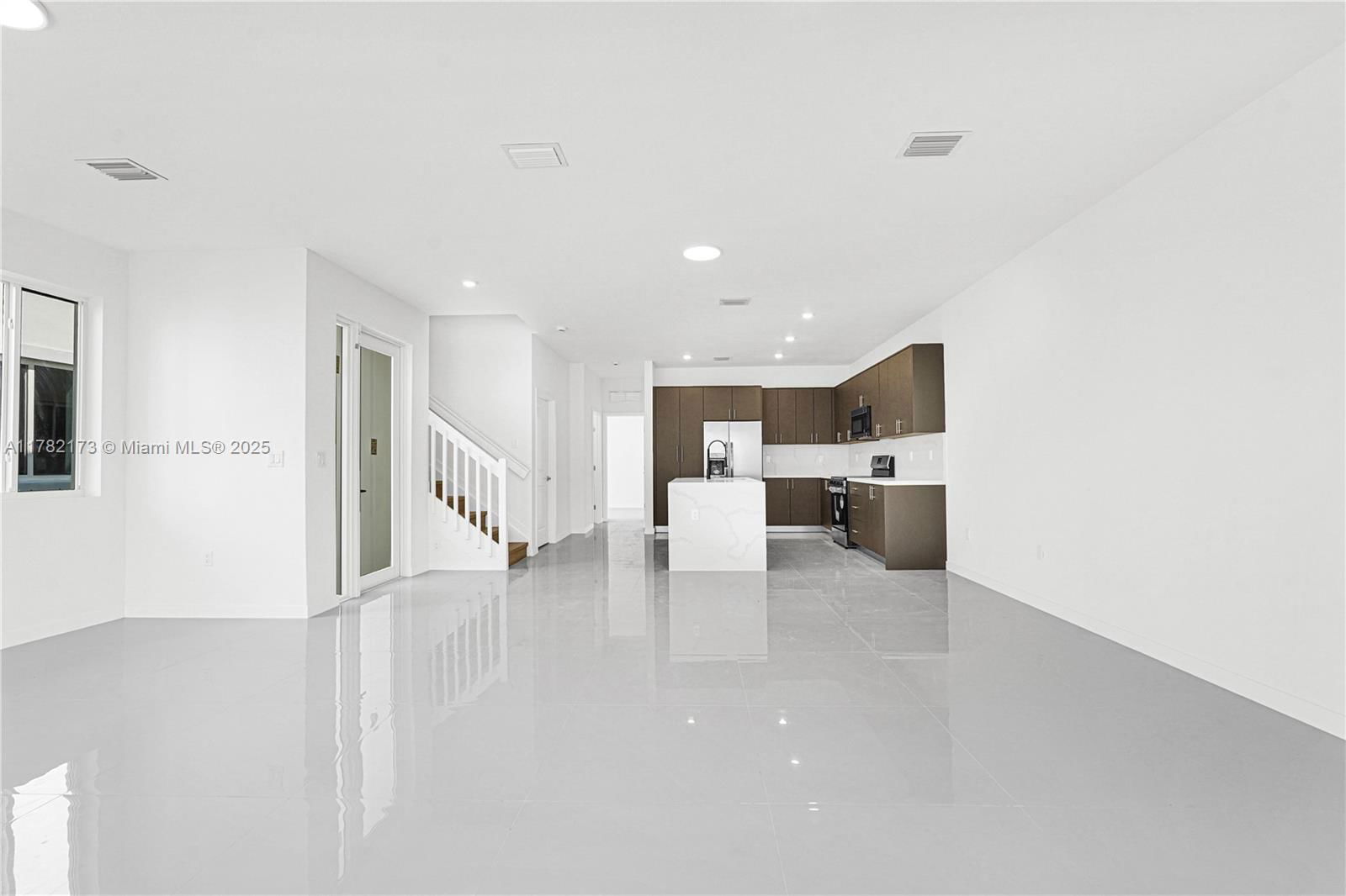 Real estate property located at 19444 296 ST B, Miami-dade, Ava's Estates, Homestead, FL