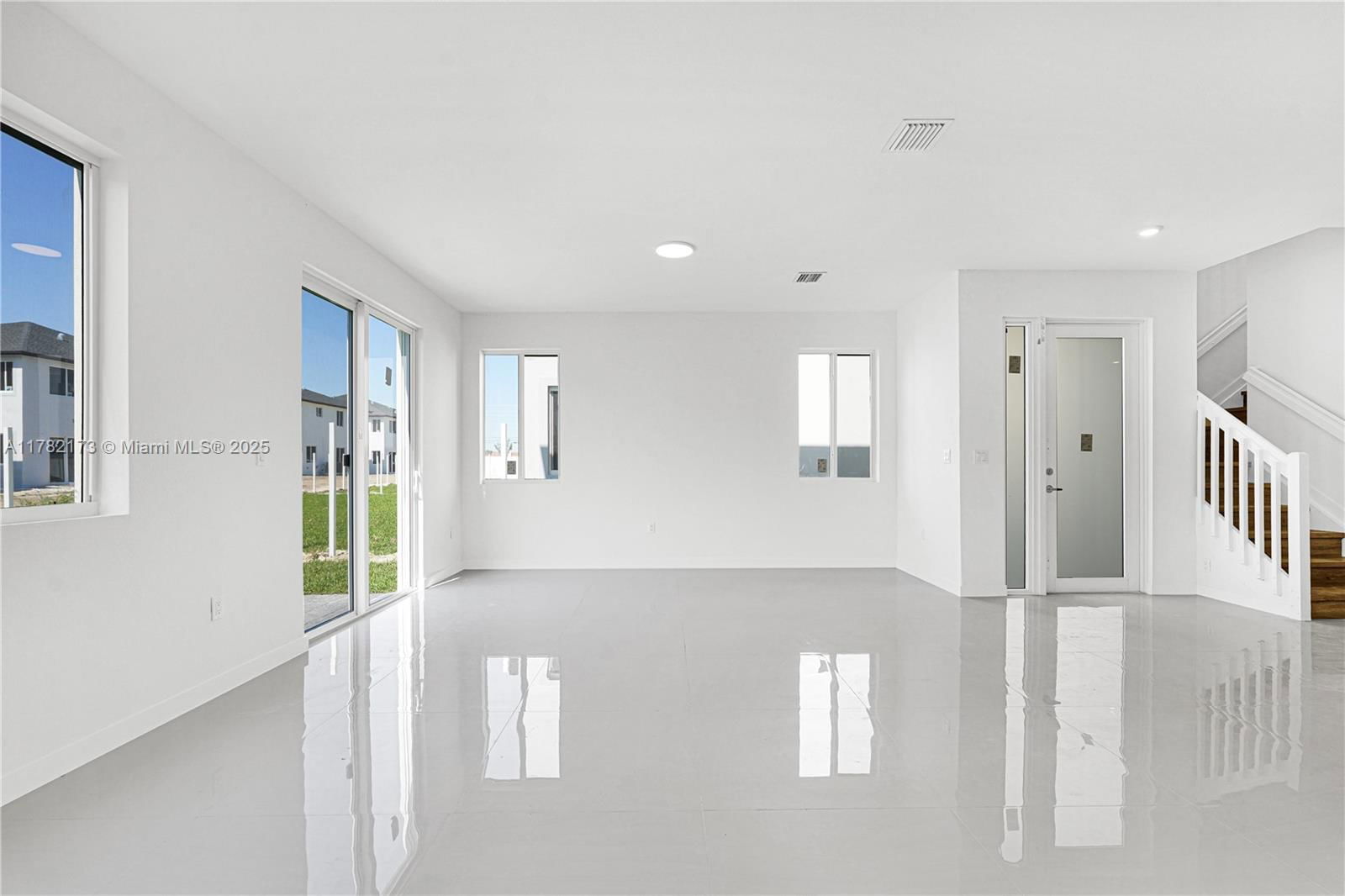 Real estate property located at 19444 296 ST B, Miami-dade, Ava's Estates, Homestead, FL