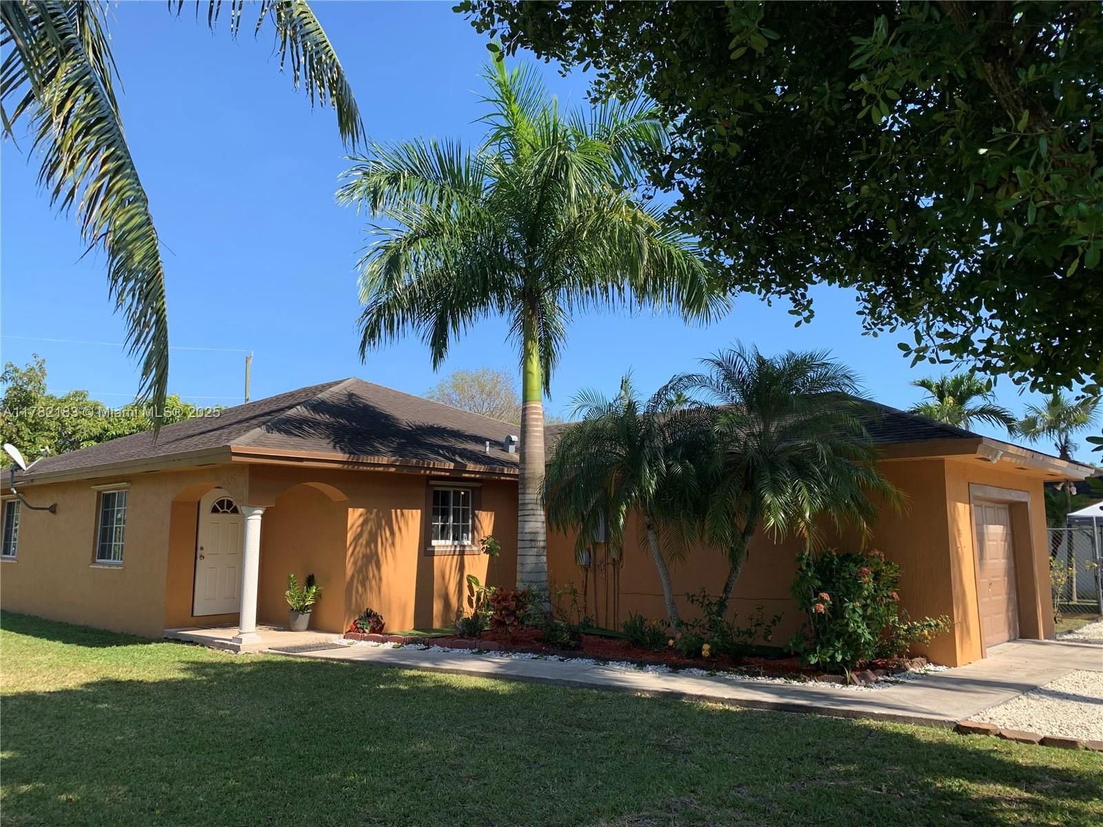 Real estate property located at 333 3rd Ave, Miami-dade, Fiske Manor Addn To Homes, Homestead, FL