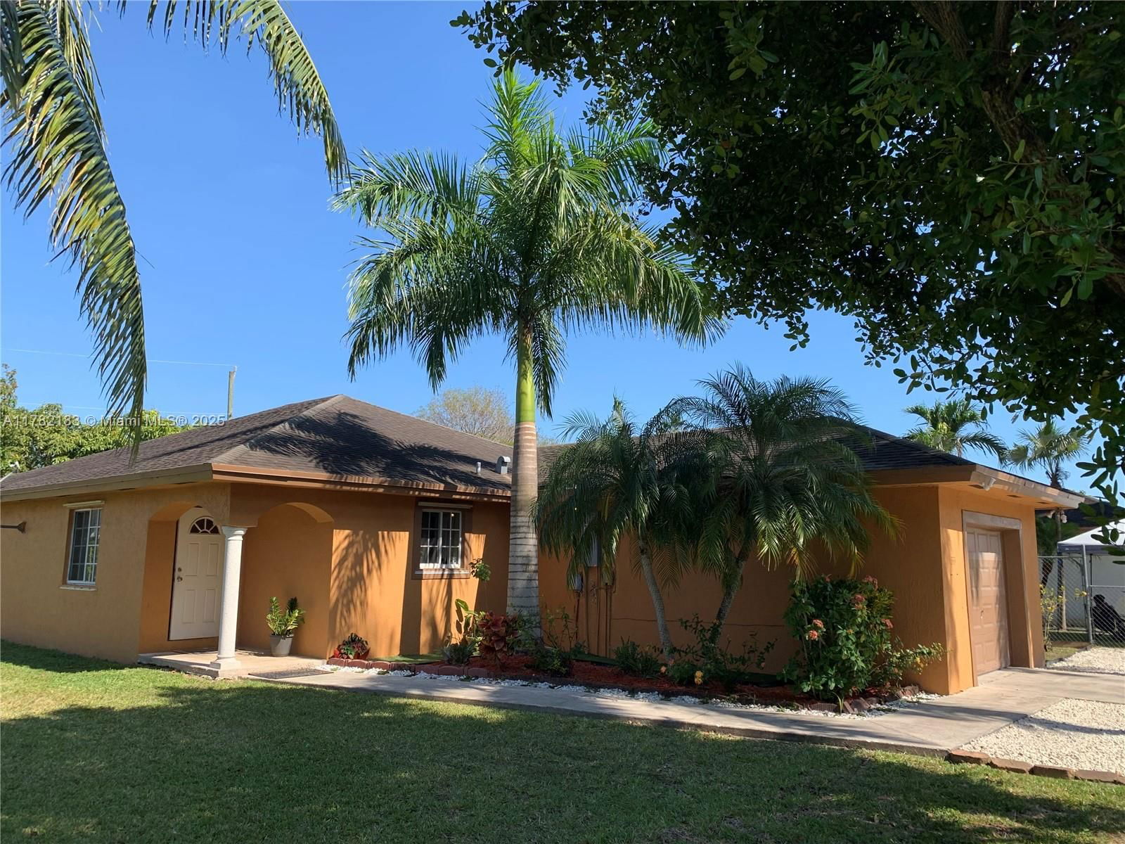 Real estate property located at 333 3rd Ave, Miami-dade, Fiske Manor Addn To Homes, Homestead, FL