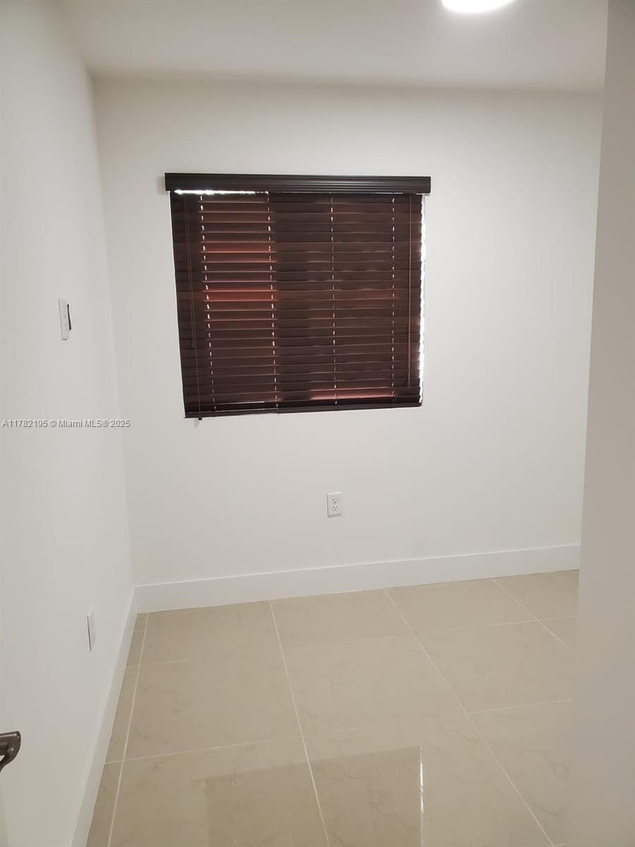 Real estate property located at 2925 93rd St, Miami-dade, The Tropics Amd, Miami, FL