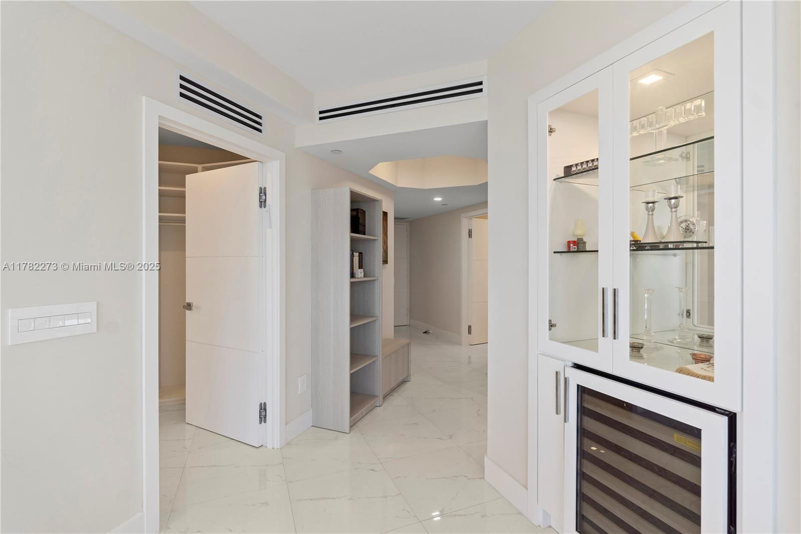 Real estate property located at 4779 Collins Ave #1205, Miami-dade, Blue Diamond Condo, Miami Beach, FL