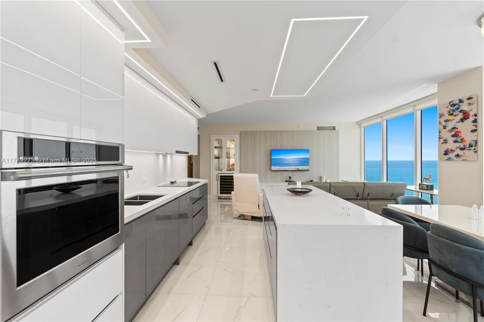 Real estate property located at 4779 Collins Ave #1205, Miami-dade, Blue Diamond Condo, Miami Beach, FL