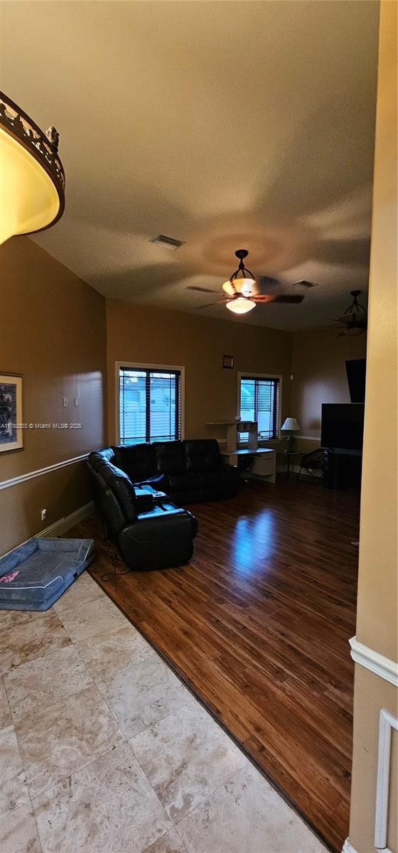 Real estate property located at 19330 134th Ct, Miami-dade, Kristina Estates, Miami, FL