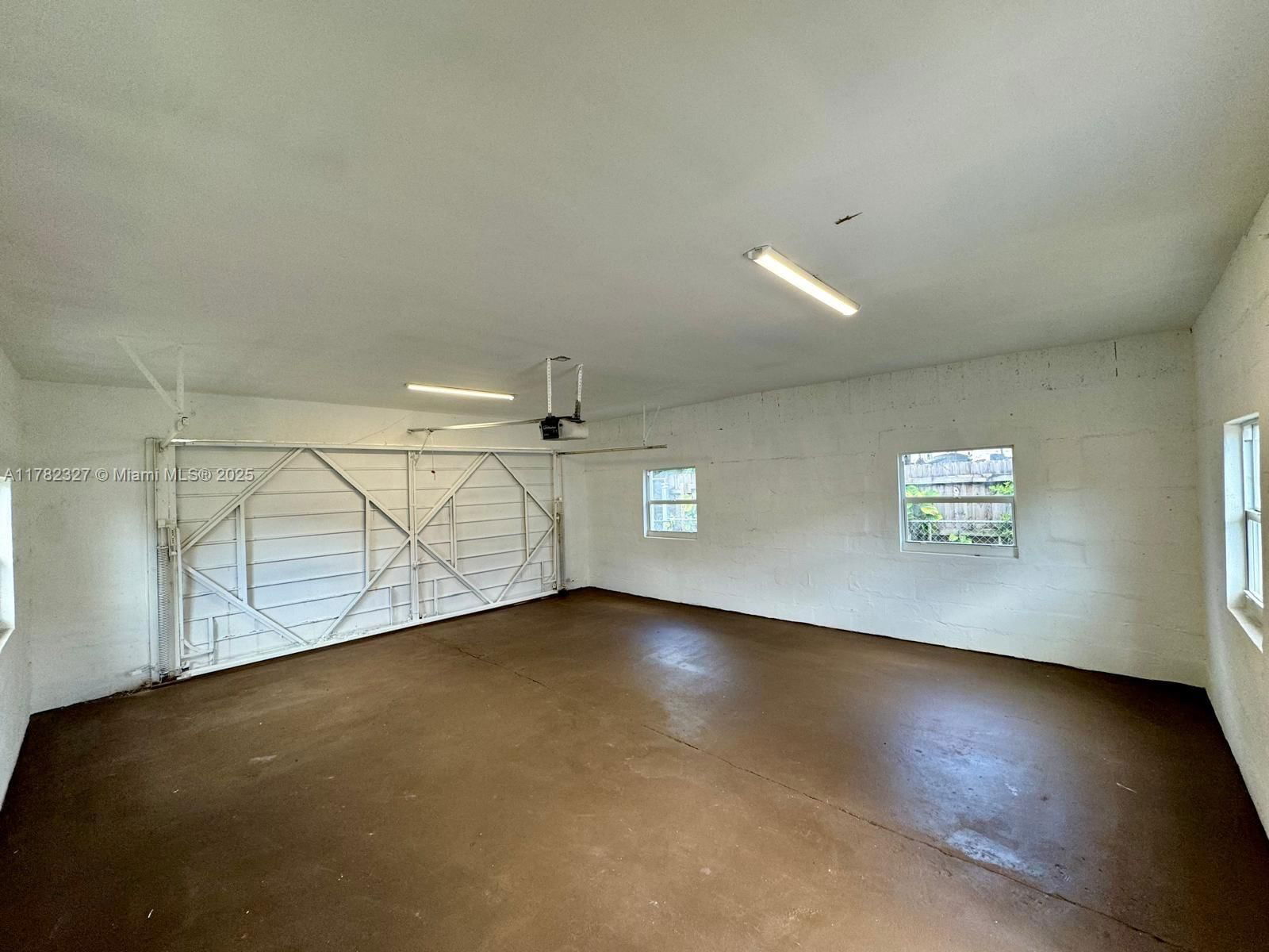 Real estate property located at 461 Plover Ave, Miami-dade, Cinema Park Country Club, Miami Springs, FL