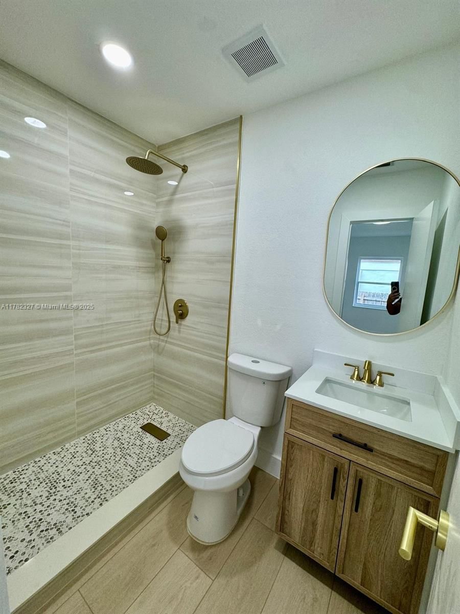 Real estate property located at 461 Plover Ave, Miami-dade, Cinema Park Country Club, Miami Springs, FL