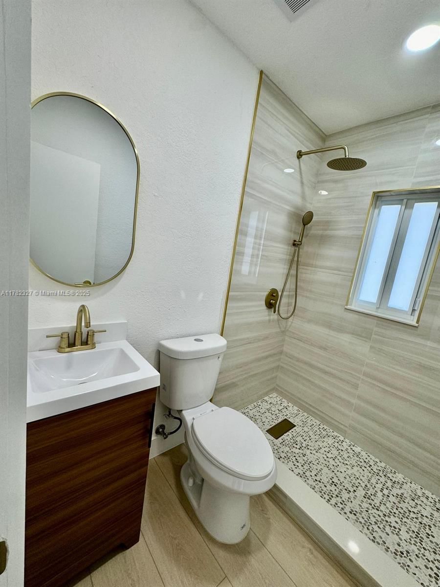 Real estate property located at 461 Plover Ave, Miami-dade, Cinema Park Country Club, Miami Springs, FL