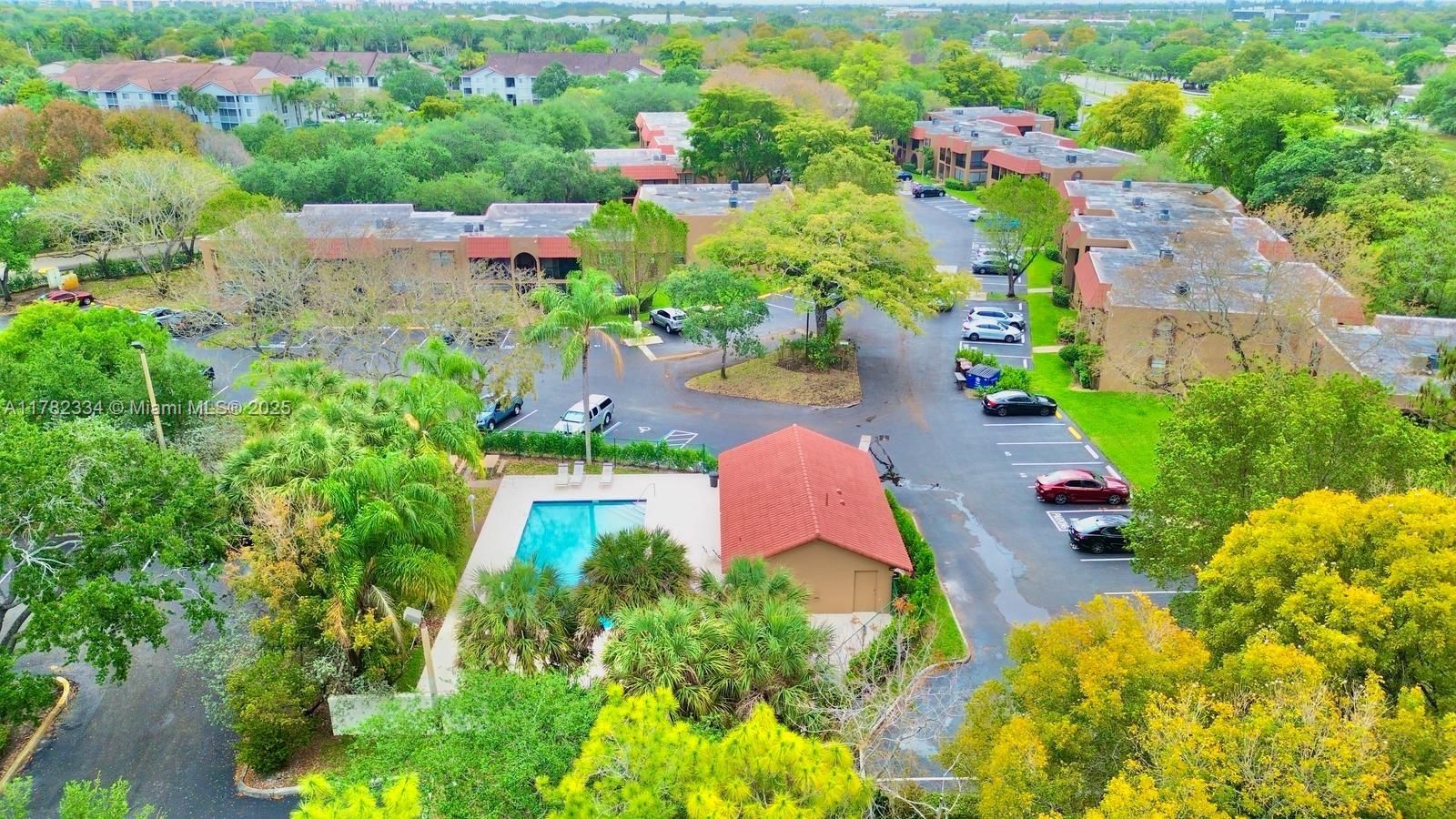 Real estate property located at 8632 34th Pl C102, Broward, Pines Of Springtree 1 Con, Sunrise, FL