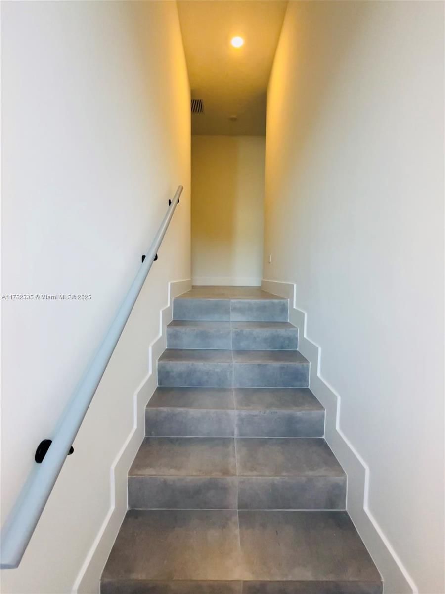 Real estate property located at 2735-2737 2nd St, Miami-dade, Central Park, Miami, FL