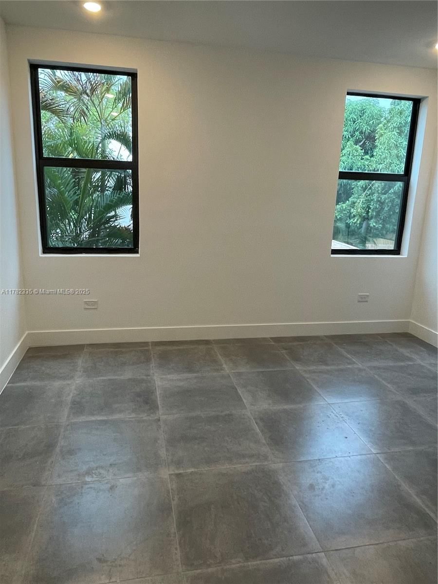 Real estate property located at 2735-2737 2nd St, Miami-dade, Central Park, Miami, FL