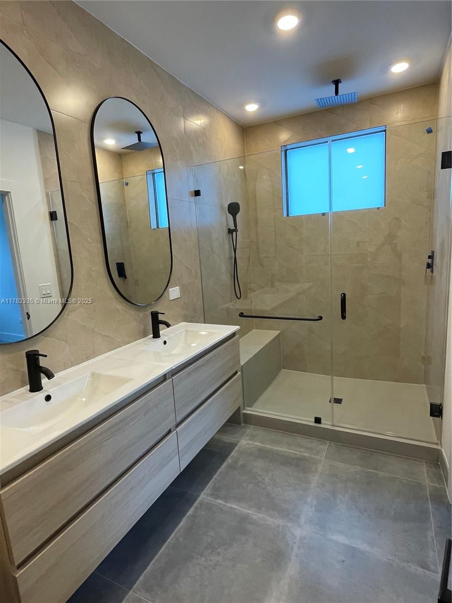 Real estate property located at 2735-2737 2nd St, Miami-dade, Central Park, Miami, FL
