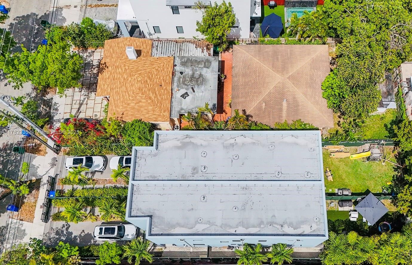 Real estate property located at 2735-2737 2nd St, Miami-dade, Central Park, Miami, FL