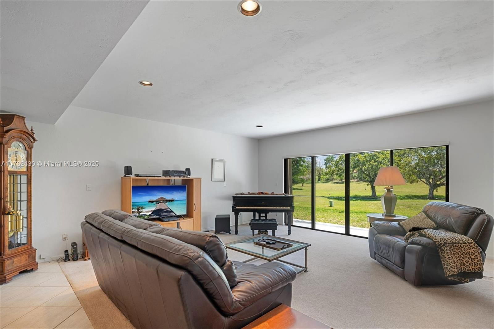 Real estate property located at 9024 62nd Ter #6-C, Miami-dade, Hilltop Condo, Miami, FL