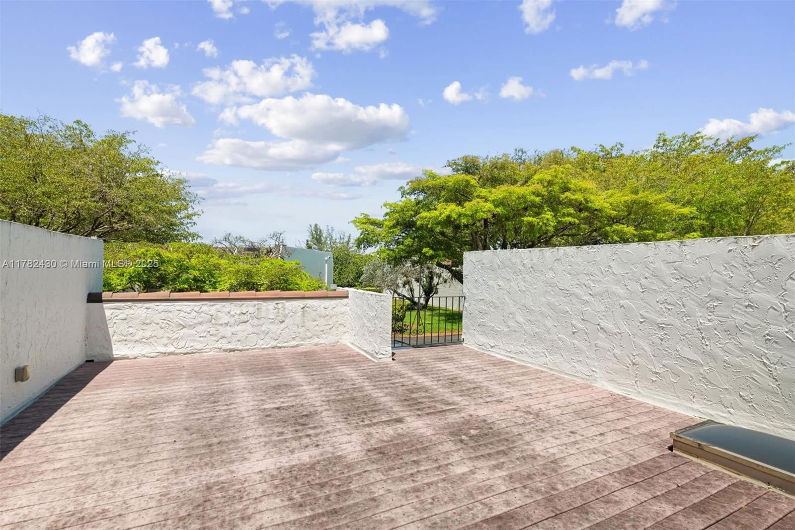 Real estate property located at 9024 62nd Ter #6-C, Miami-dade, Hilltop Condo, Miami, FL