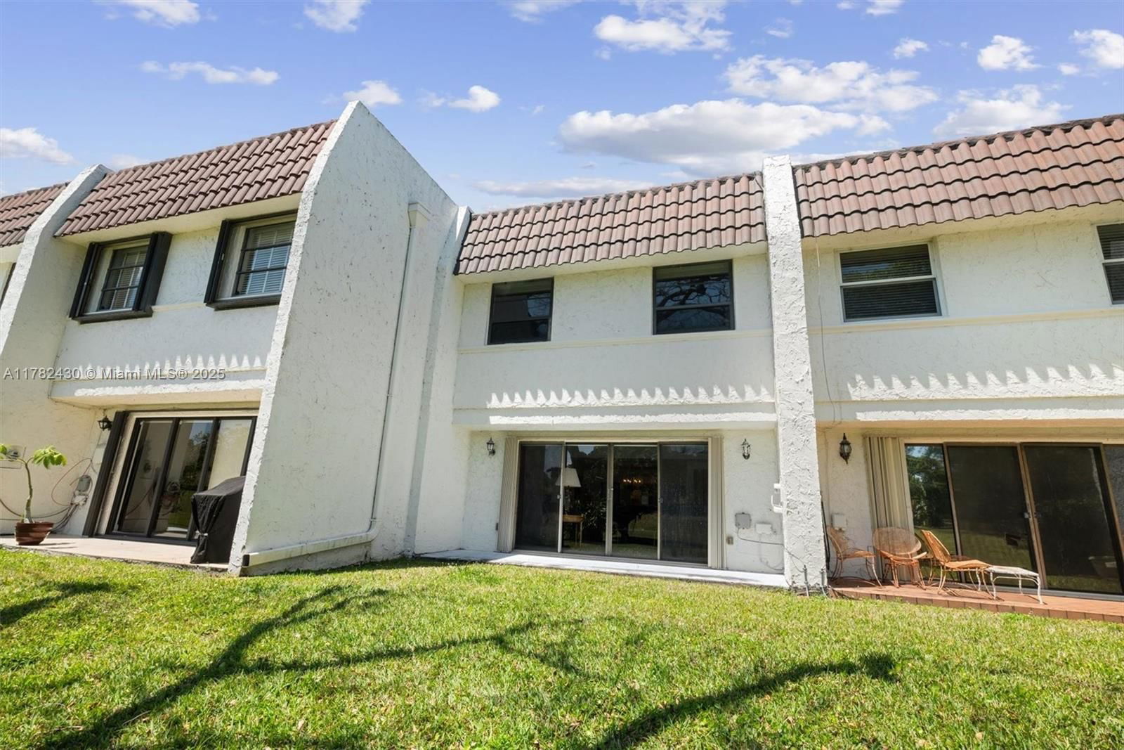 Real estate property located at 9024 62nd Ter #6-C, Miami-dade, Hilltop Condo, Miami, FL