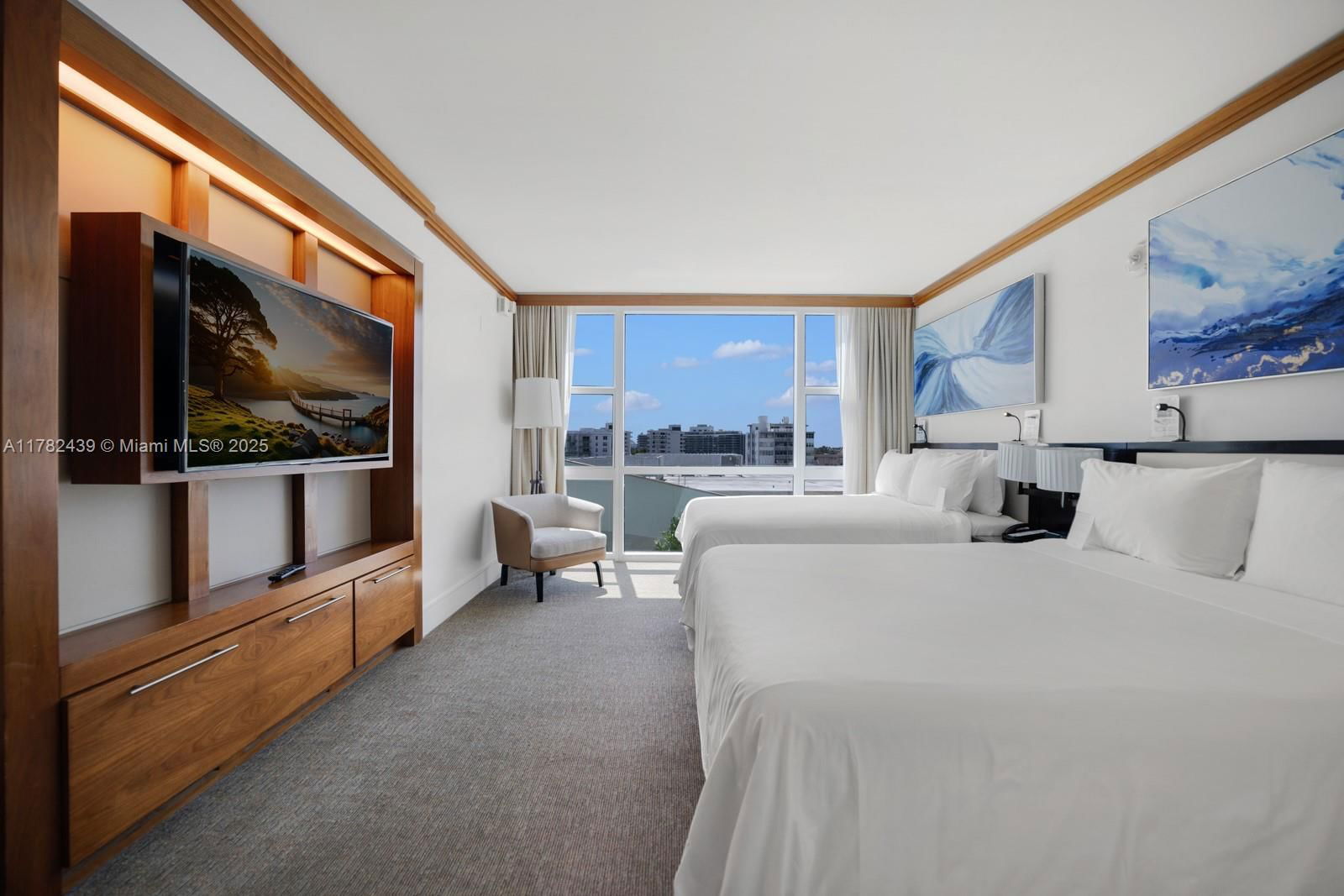 Real estate property located at 6801 Collins Ave #515, Miami-dade, Central Carillon Beach Co, Miami Beach, FL