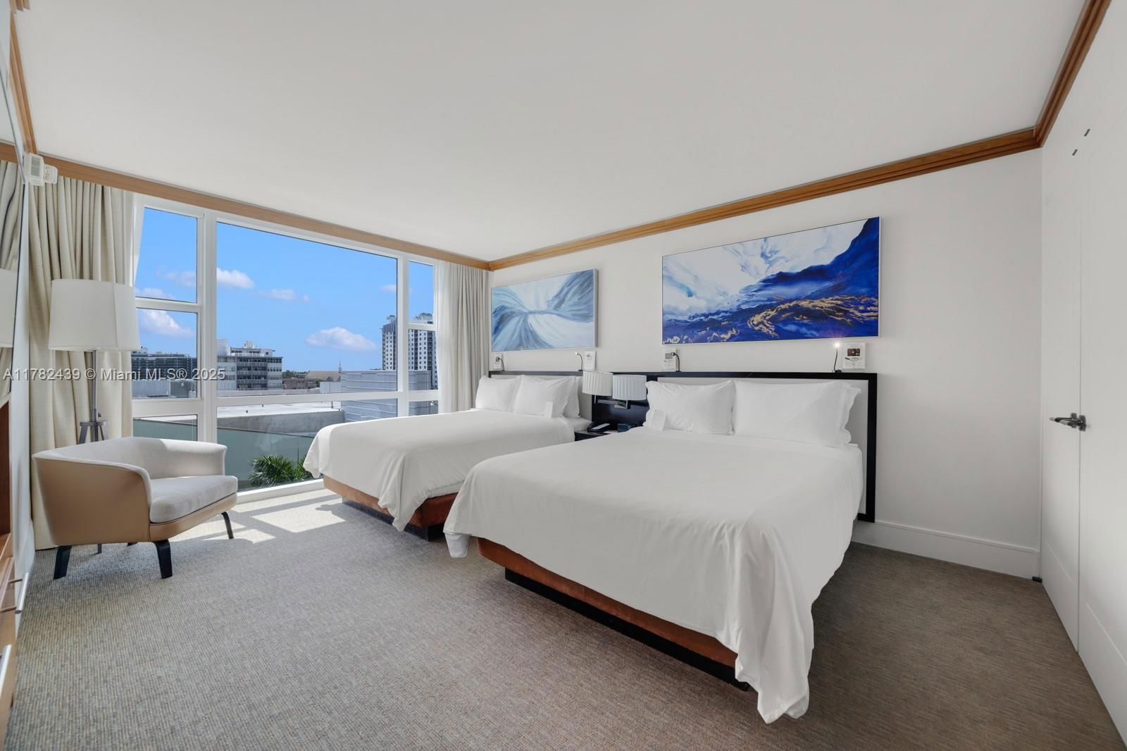 Real estate property located at 6801 Collins Ave #515, Miami-dade, Central Carillon Beach Co, Miami Beach, FL
