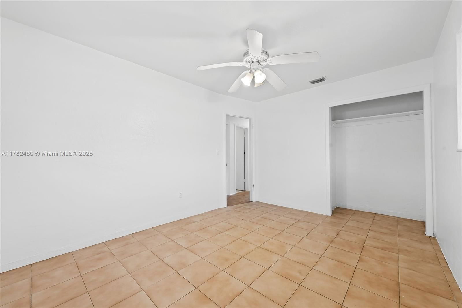 Real estate property located at 7501 Lincoln St, Broward, Boulevard Heights Sec 2, Hollywood, FL