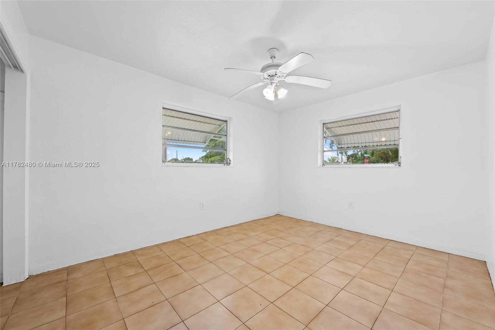 Real estate property located at 7501 Lincoln St, Broward, Boulevard Heights Sec 2, Hollywood, FL