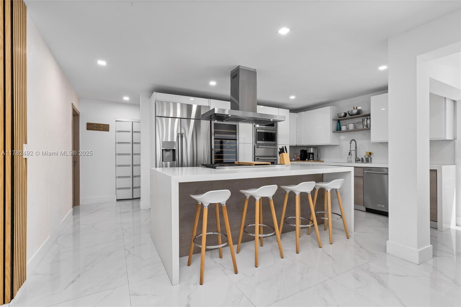 Real estate property located at 2841 55th St, Broward, Landings First Sec, Fort Lauderdale, FL
