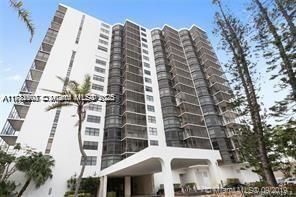 Real estate property located at 20100 Country Club Dr PH-03, Miami-dade, Bonavida Condo, Aventura, FL