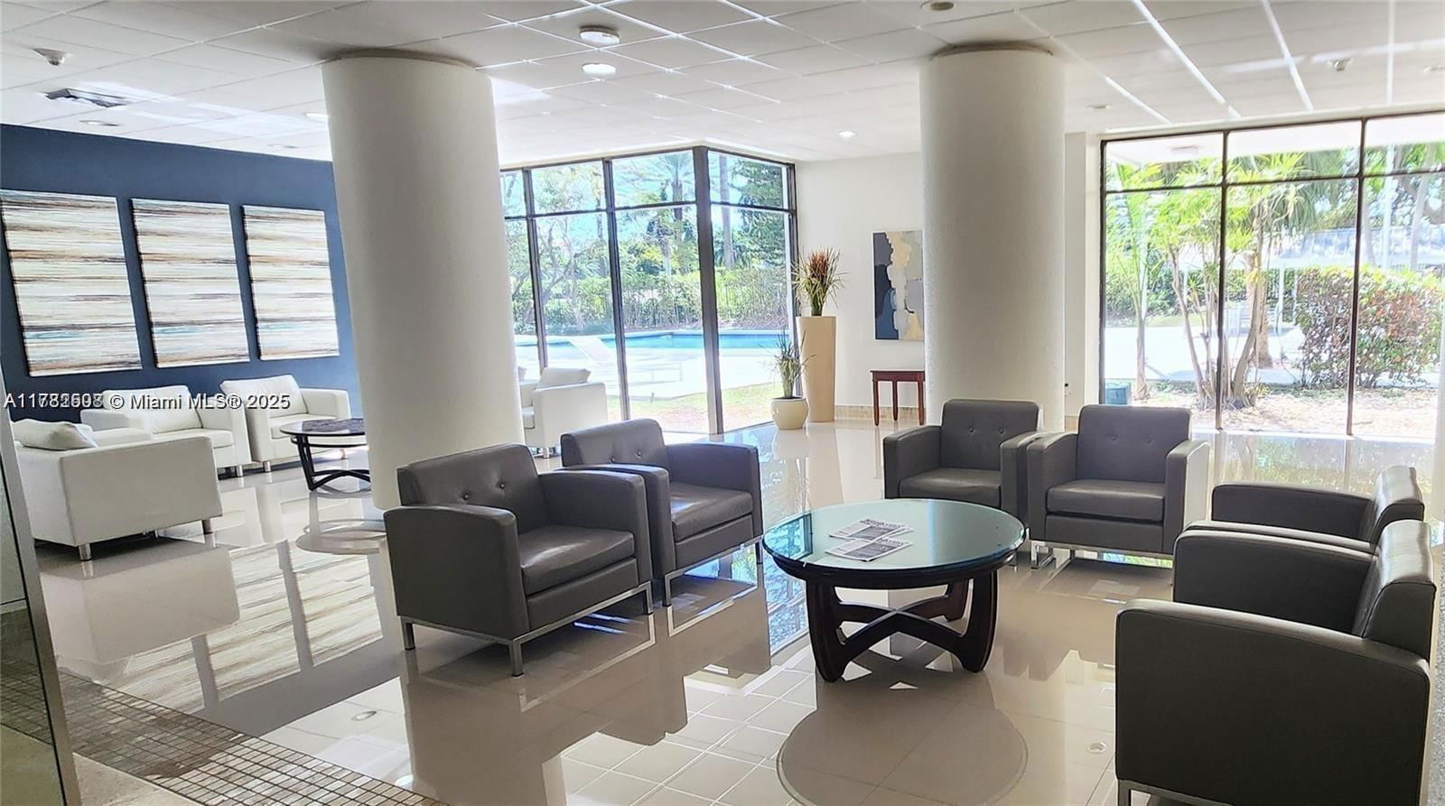 Real estate property located at 20100 Country Club Dr PH-03, Miami-dade, Bonavida Condo, Aventura, FL