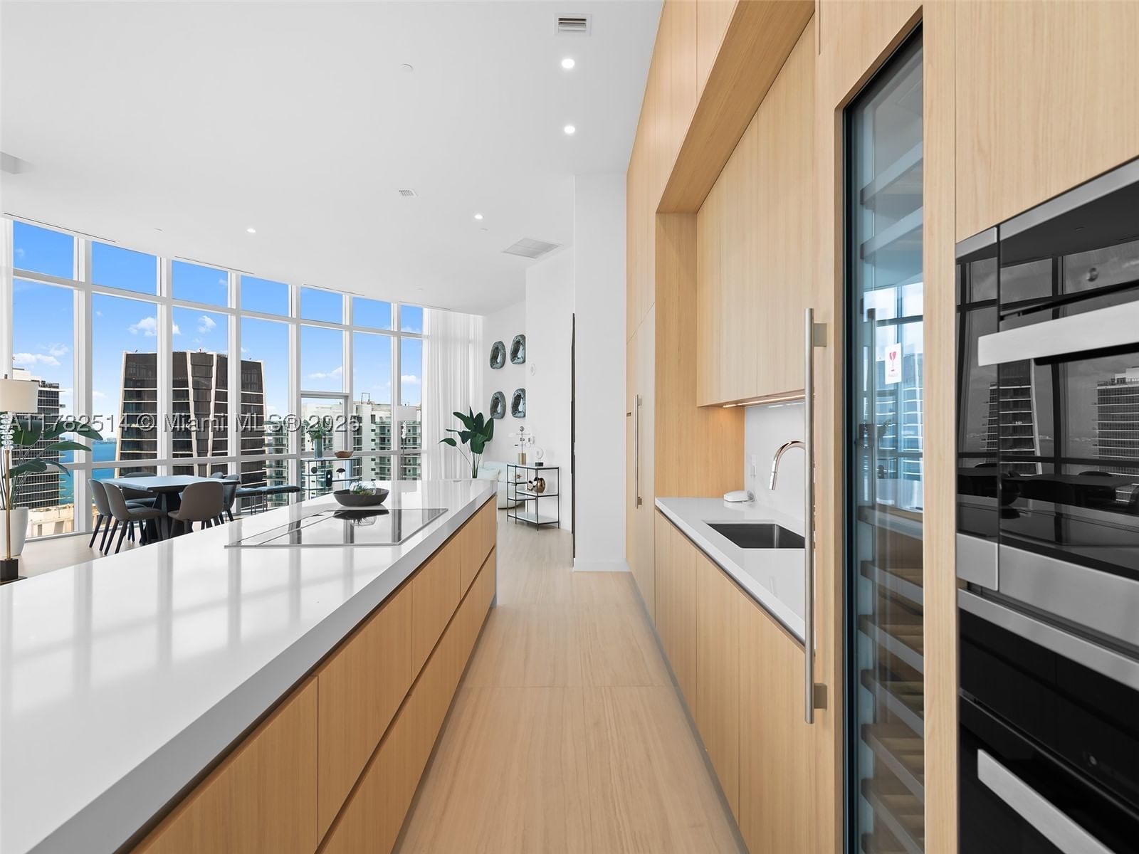 Real estate property located at 851 1st Ave PH 5500, Miami-dade, Paramount Miami Worldcent, Miami, FL