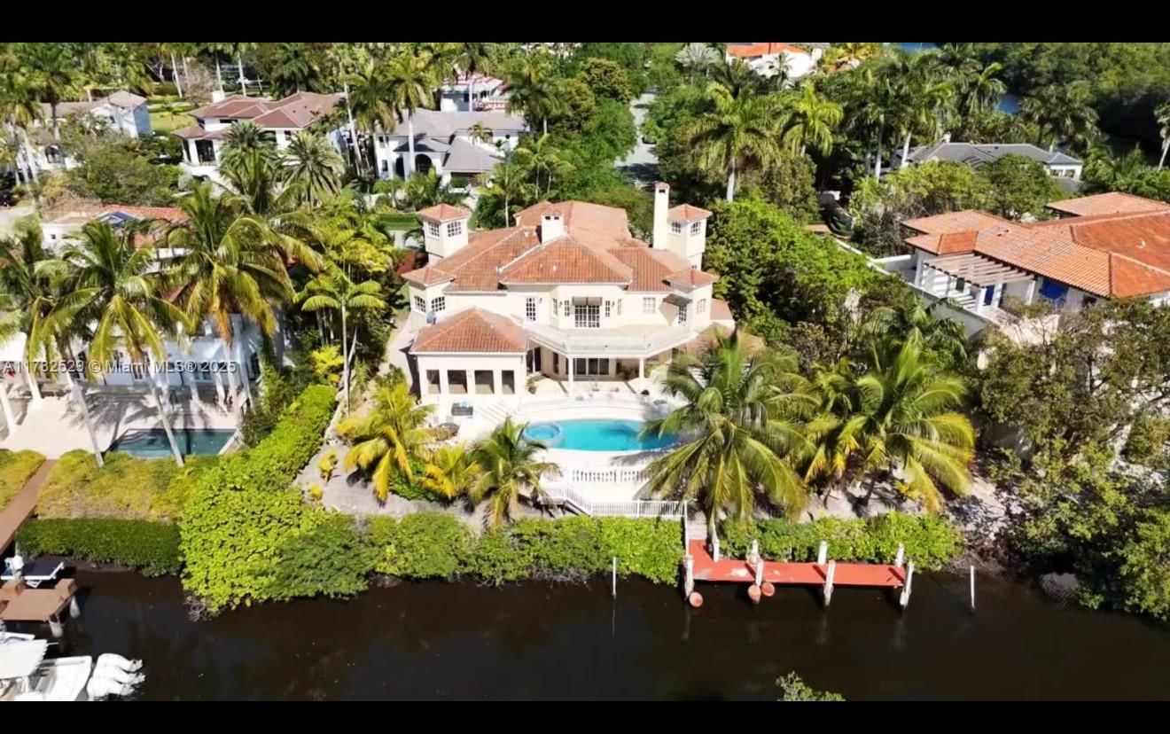 Real estate property located at 194 Caoba Ct, Miami-dade, Cocoplum Sec 2 Plat F, Coral Gables, FL