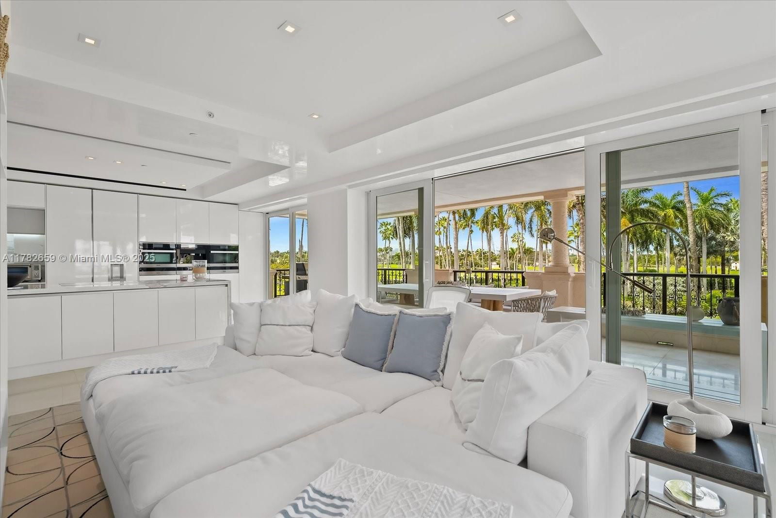 Real estate property located at 7921 Fisher Island Dr #7921, Miami-dade, Oceanside @ Fisher Isl Co, Miami Beach, FL