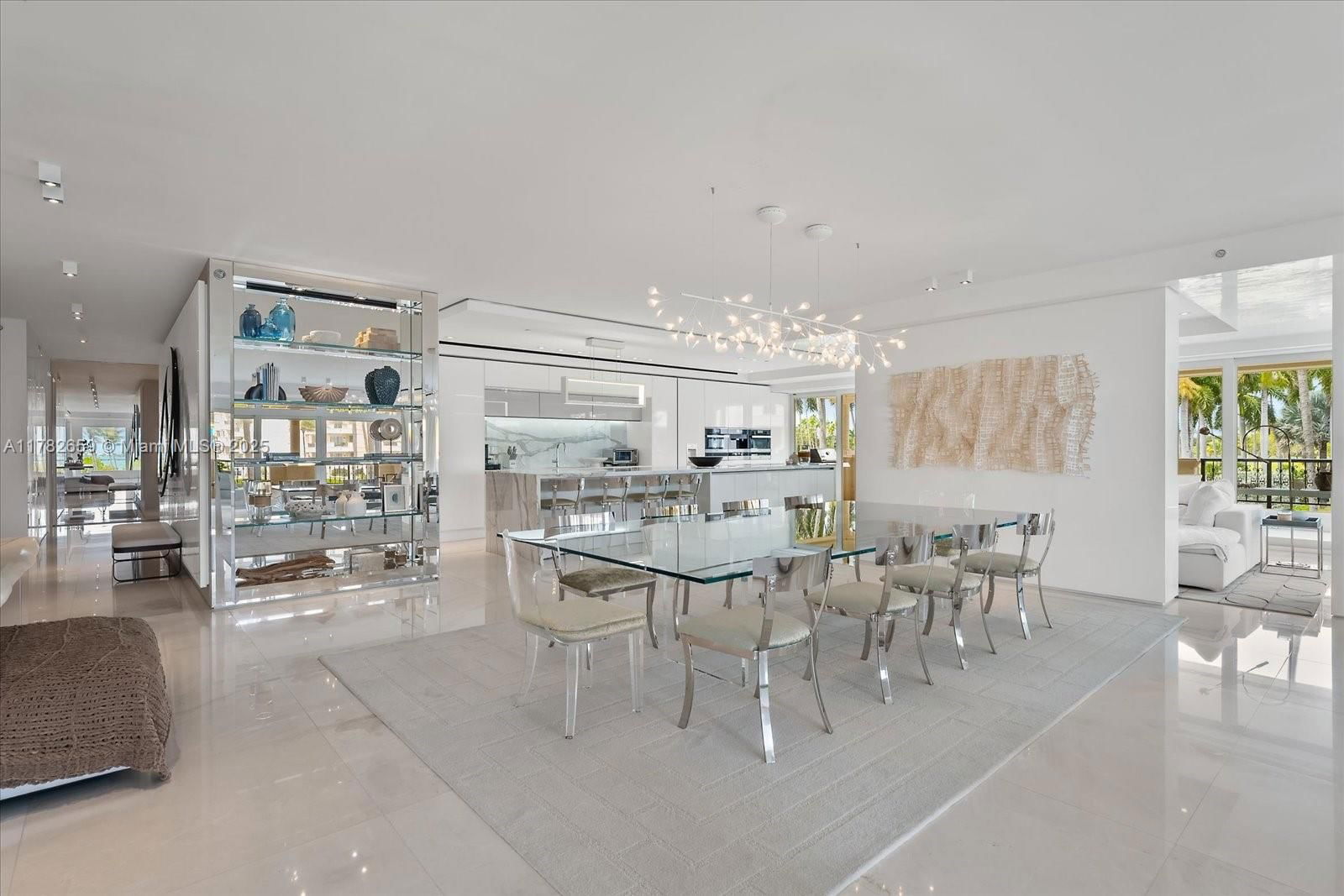 Real estate property located at 7921 Fisher Island Dr #7921, Miami-dade, Oceanside @ Fisher Isl Co, Miami Beach, FL