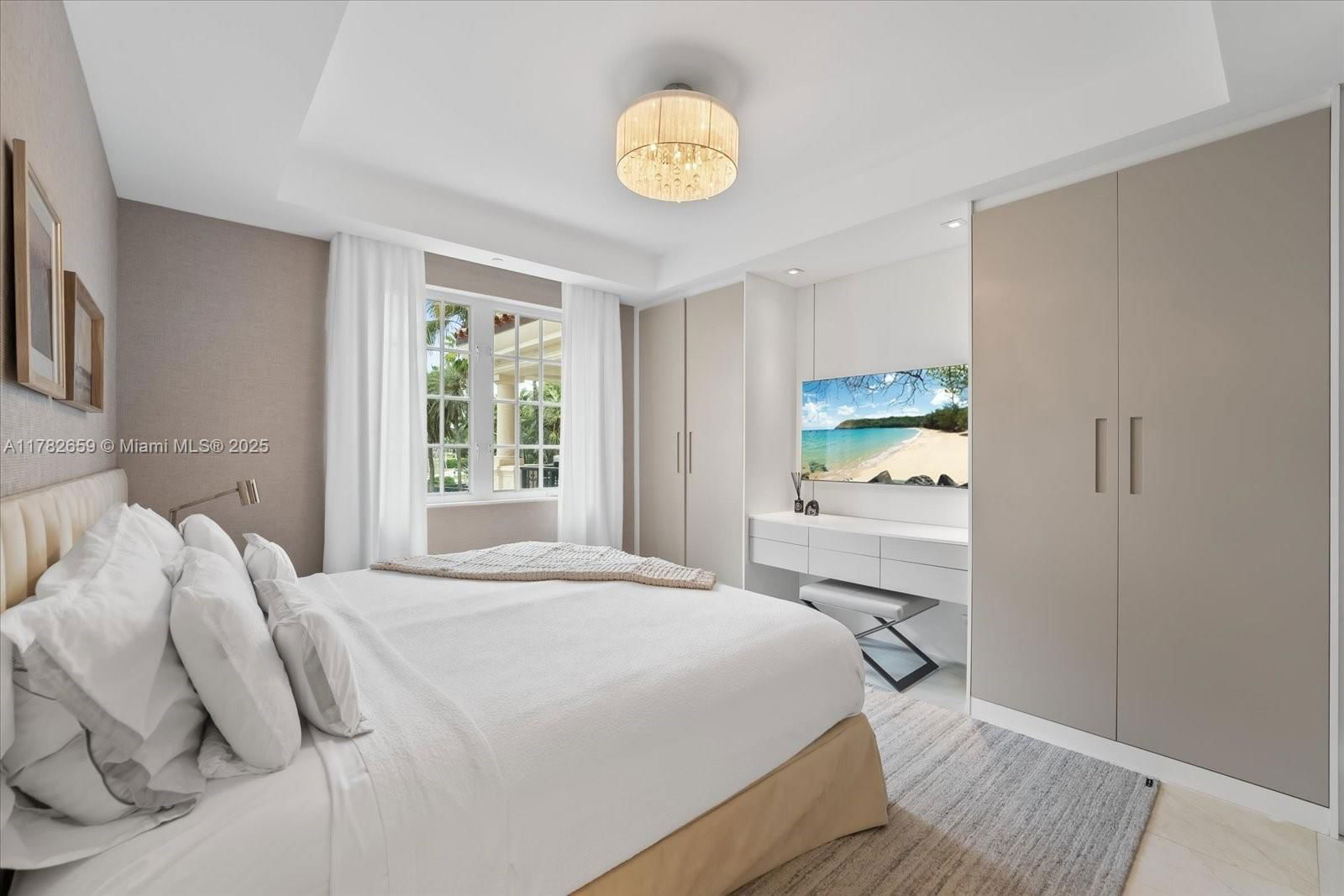 Real estate property located at 7921 Fisher Island Dr #7921, Miami-dade, Oceanside @ Fisher Isl Co, Miami Beach, FL