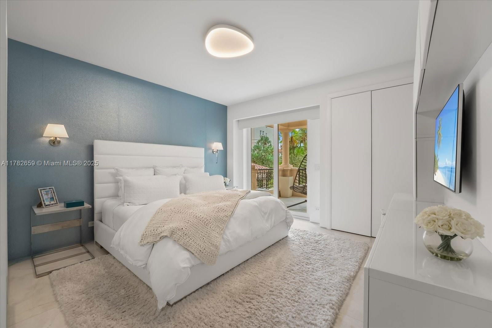 Real estate property located at 7921 Fisher Island Dr #7921, Miami-dade, Oceanside @ Fisher Isl Co, Miami Beach, FL