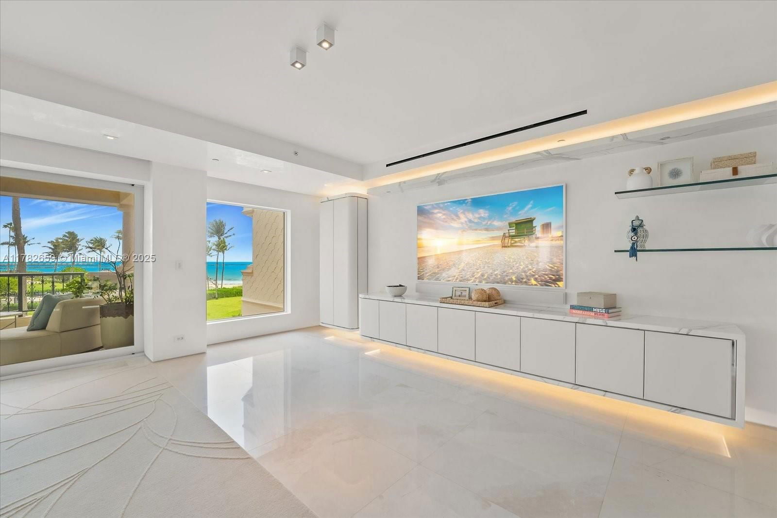 Real estate property located at 7921 Fisher Island Dr #7921, Miami-dade, Oceanside @ Fisher Isl Co, Miami Beach, FL