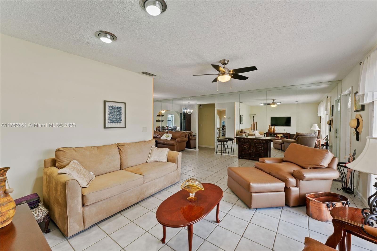 Real estate property located at 11421 37th Pl, Broward, Sunrise Golf Vlg Sec 24, Sunrise, FL