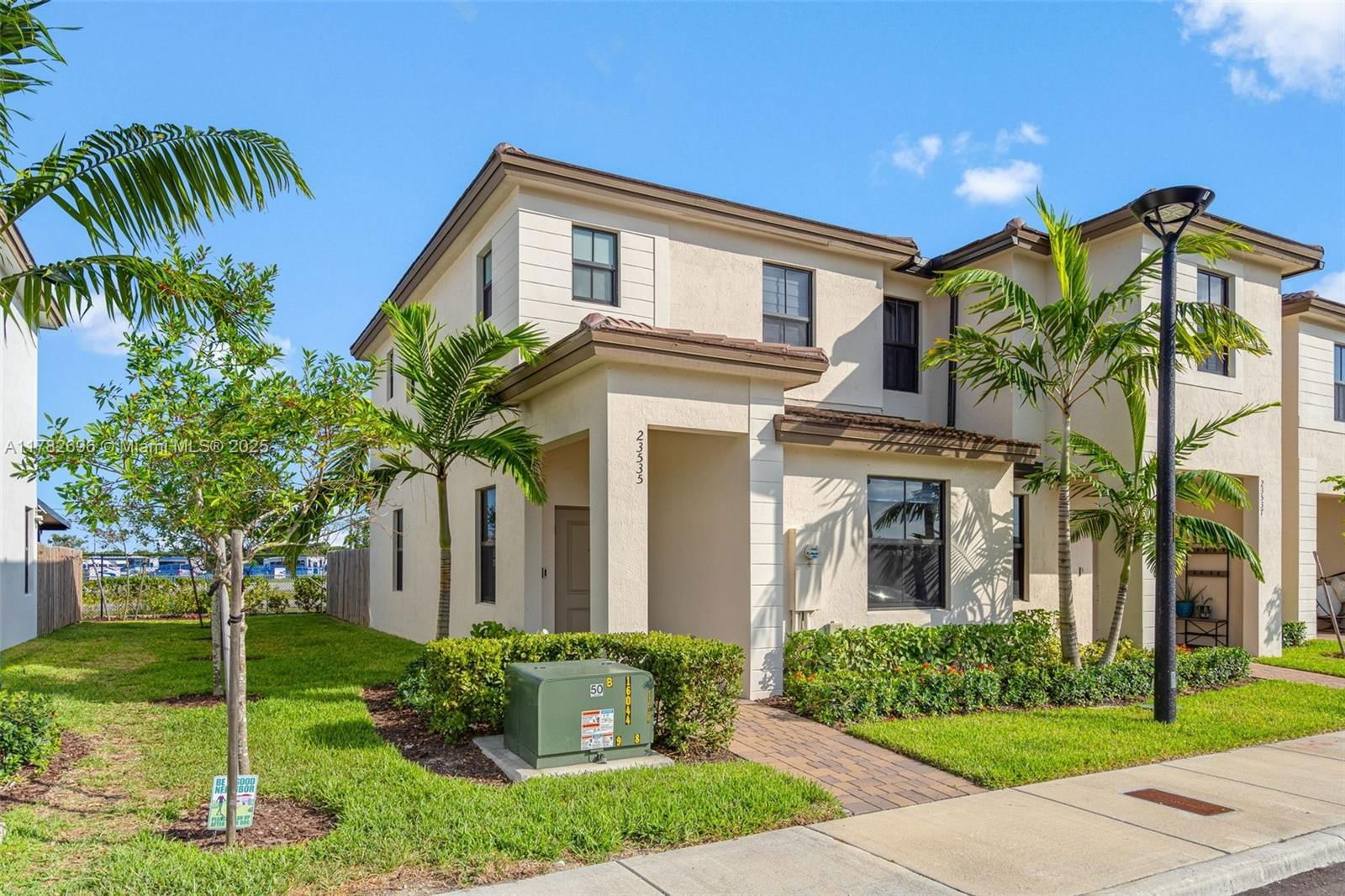 Real estate property located at 23535 127th Pl, Miami-dade, Kendall Assemblage, Homestead, FL
