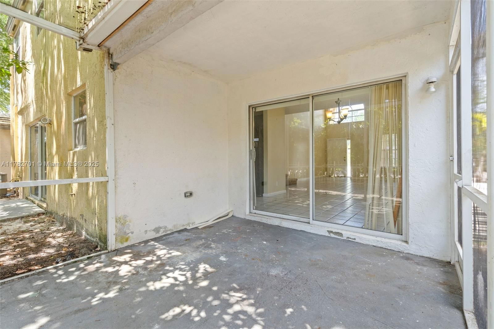 Real estate property located at 9454 8th Cir, Broward, Jacaranda Parcel 218, Plantation, FL