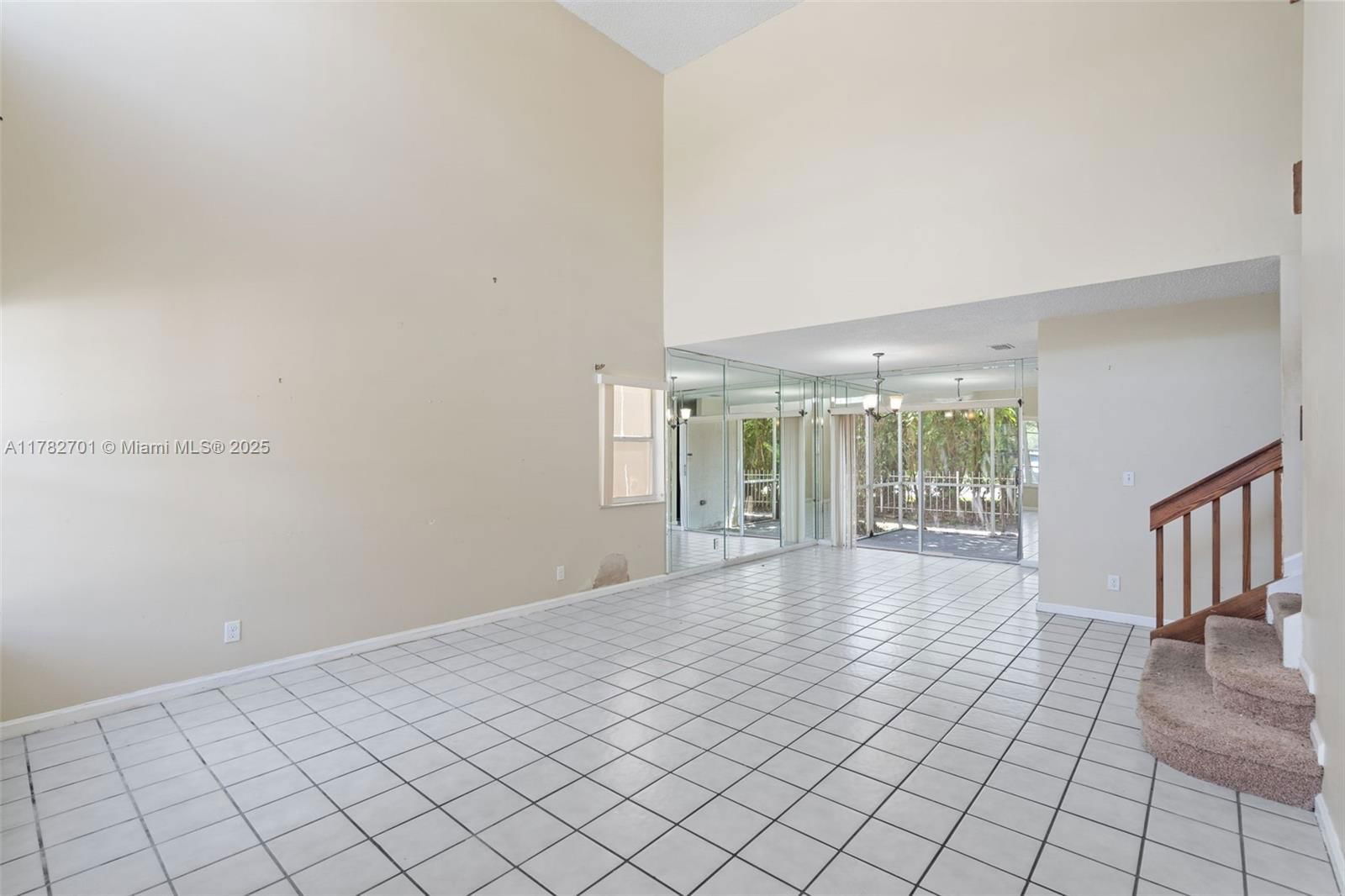 Real estate property located at 9454 8th Cir, Broward, Jacaranda Parcel 218, Plantation, FL
