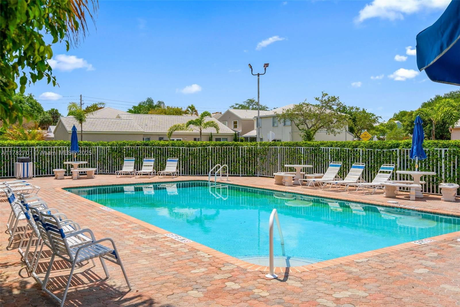 Real estate property located at 9454 8th Cir, Broward, Jacaranda Parcel 218, Plantation, FL