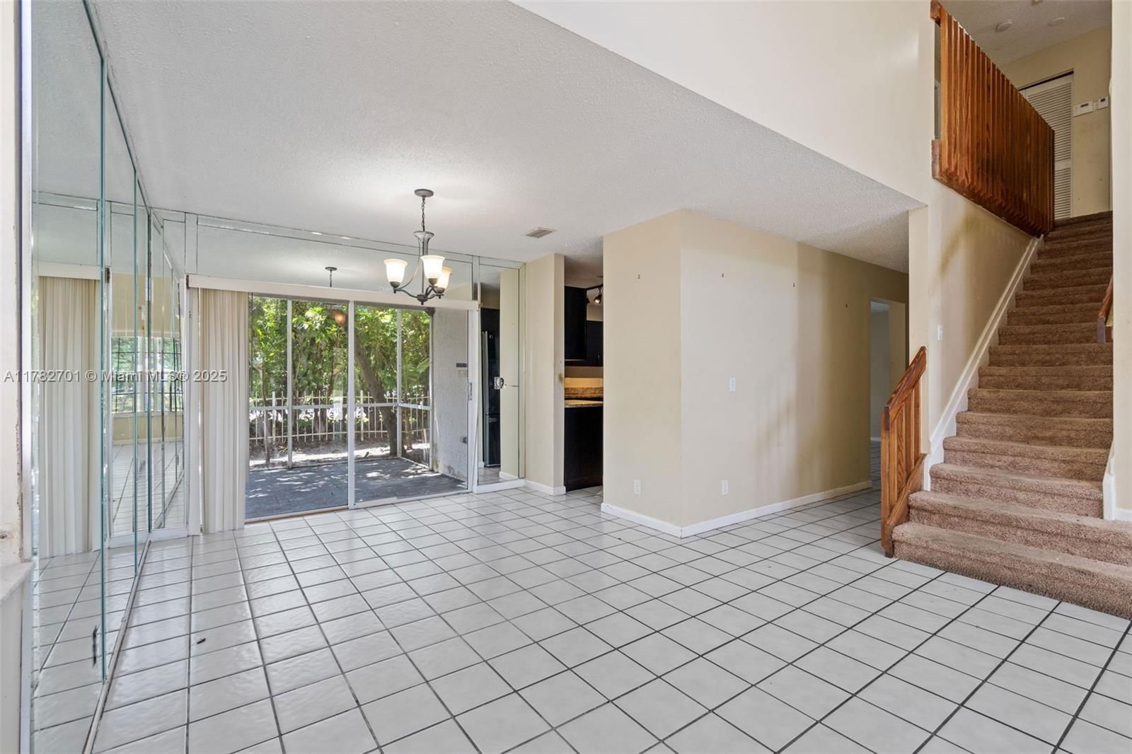 Real estate property located at 9454 8th Cir, Broward, Jacaranda Parcel 218, Plantation, FL